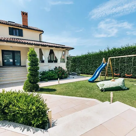 Holiday home Anabel Kastelir